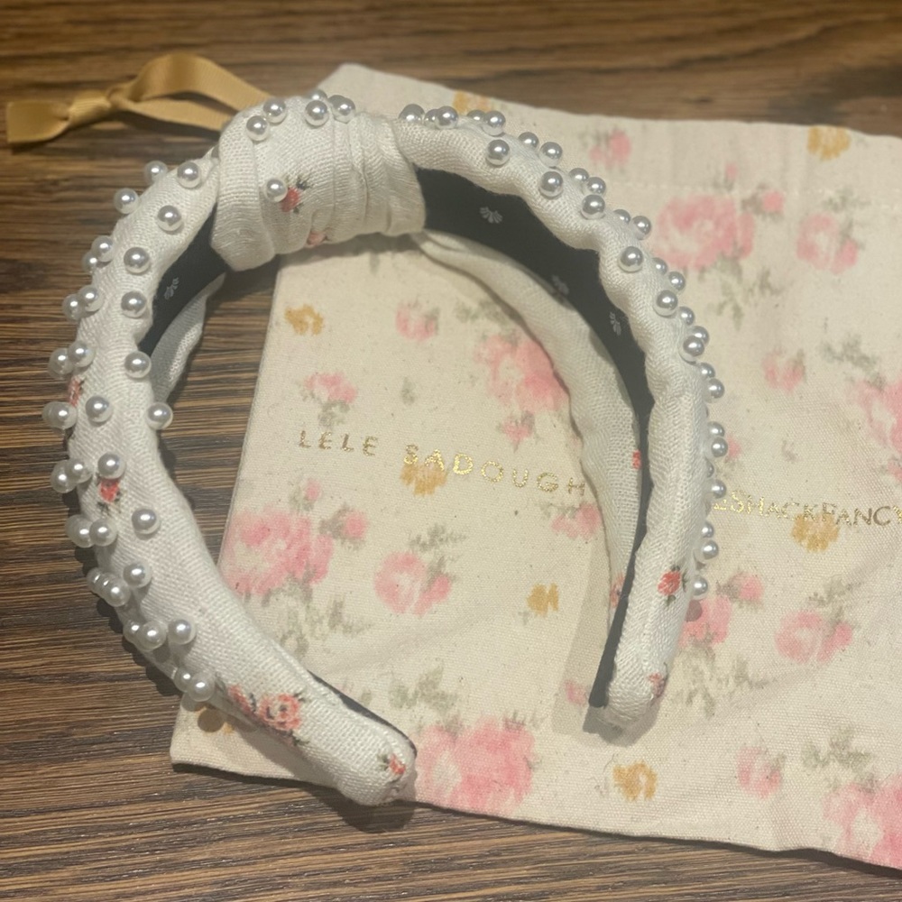 Lele Sadoughi X Loveshackfancy pearl headband
